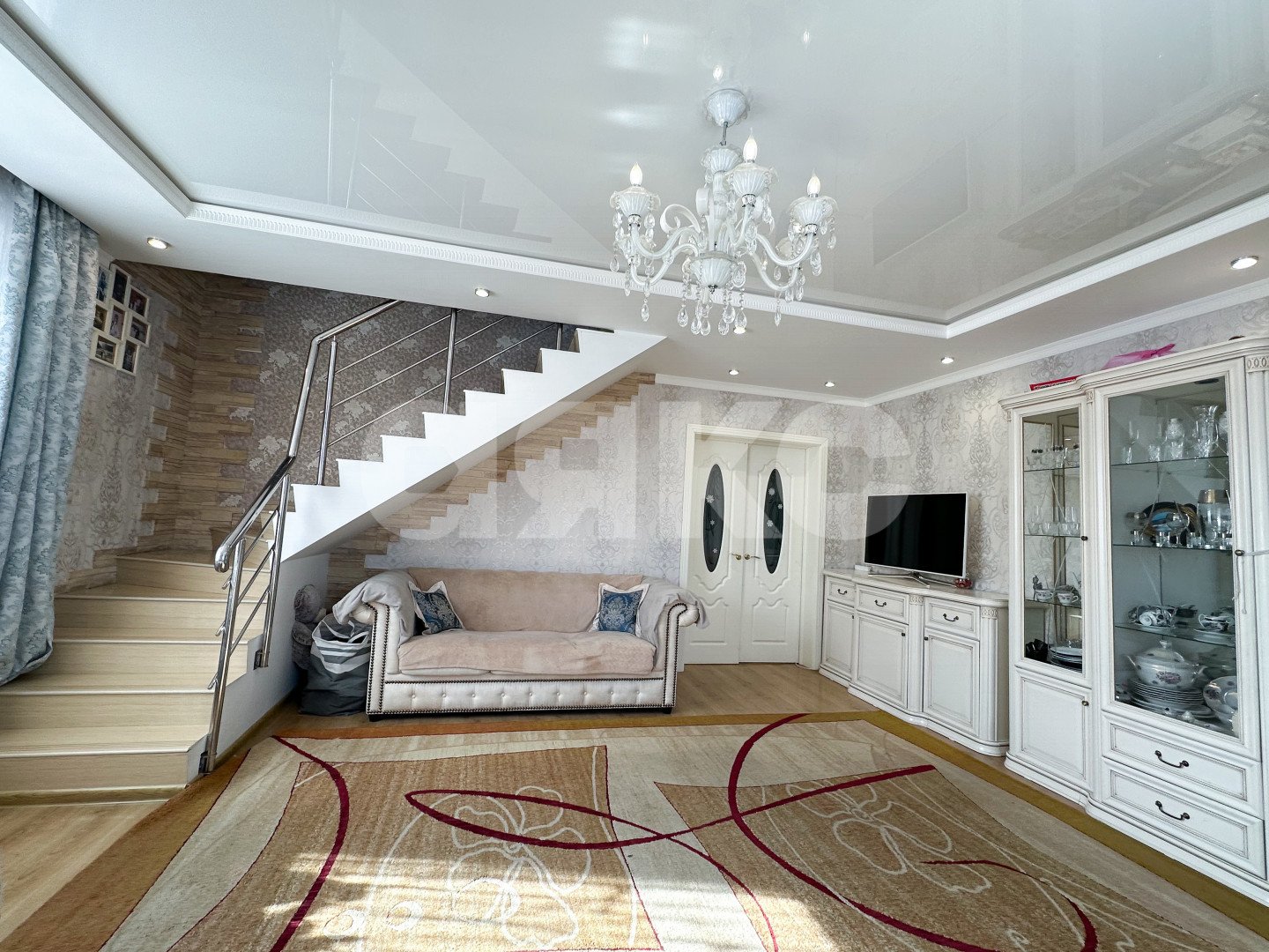 Фото №3: Коттедж 279 м² + 6 сот. - Медвенка, мкр. Пролетарский территориальный округ