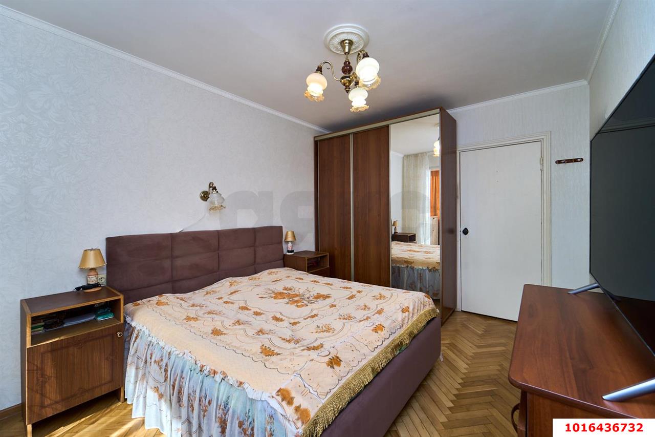 Фото №3: 3-комнатная квартира 76 м² - Краснодар, Черёмушки, Карасунский внутригородской округ, мкр. Центральный внутригородской округ, ул. Ставропольская, 89