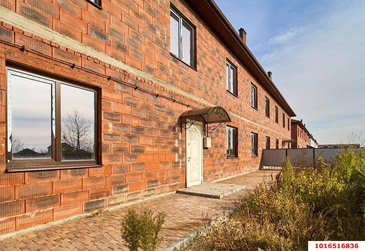 Фото №2: 3-комнатная квартира 77 м² - Хомуты, мкр. квартал Центр, ул. Победы, 48