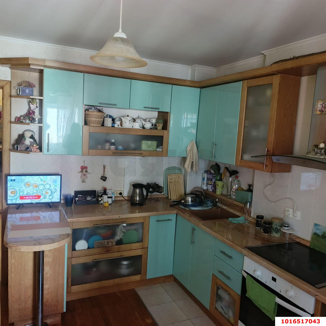 Фото №2: 2-комнатная квартира 77 м² - Краснодар, Западный внутригородской округ, мкр. Юбилейный, пр-кт Чекистов, 33