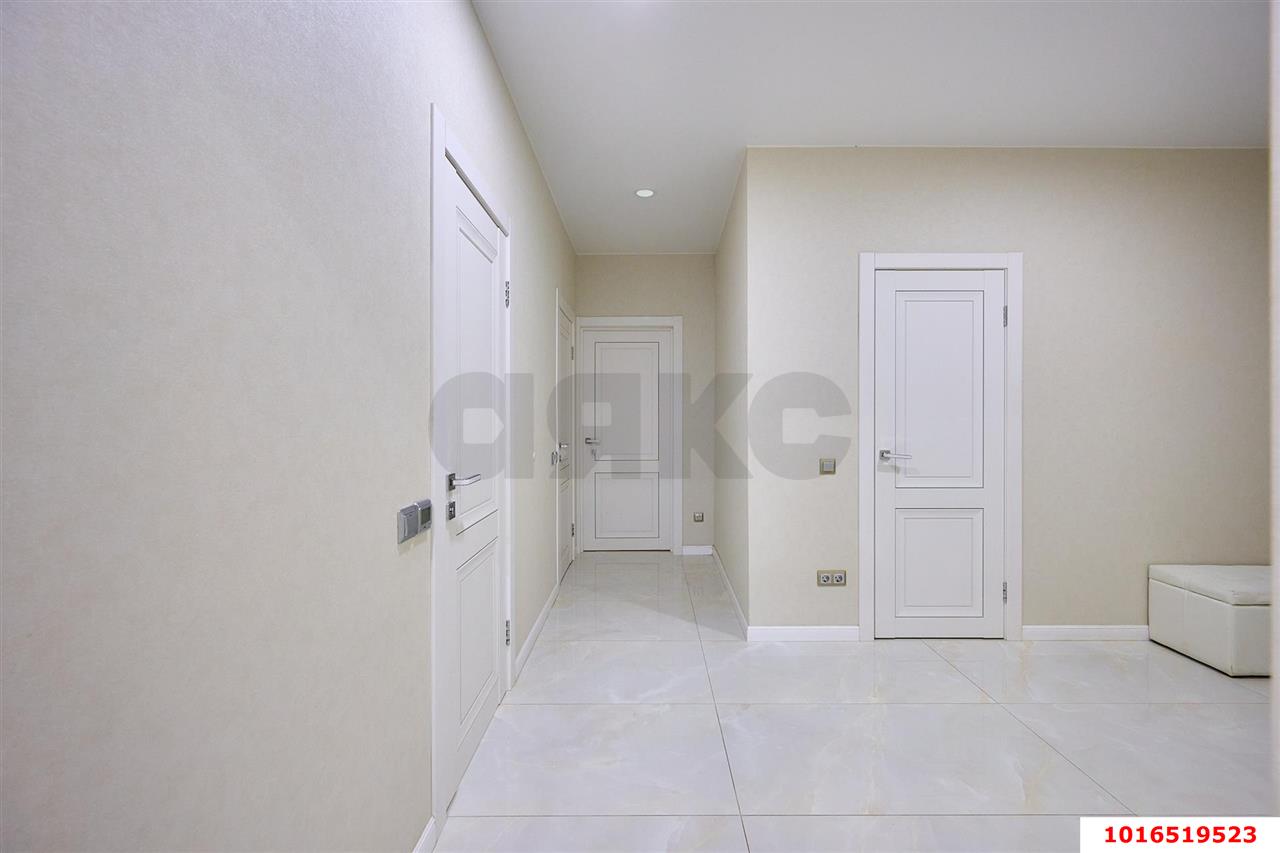 Фото №15: 2-комнатная квартира <span class="whitespace-nowrap">80 м²</span>, <span class="whitespace-nowrap">12/16 эт.</span> - Краснодар, Карасунский внутригородской округ, Гидростроителей, мкр. ЖК Речной Бриз, ул. Парусная, 10к2