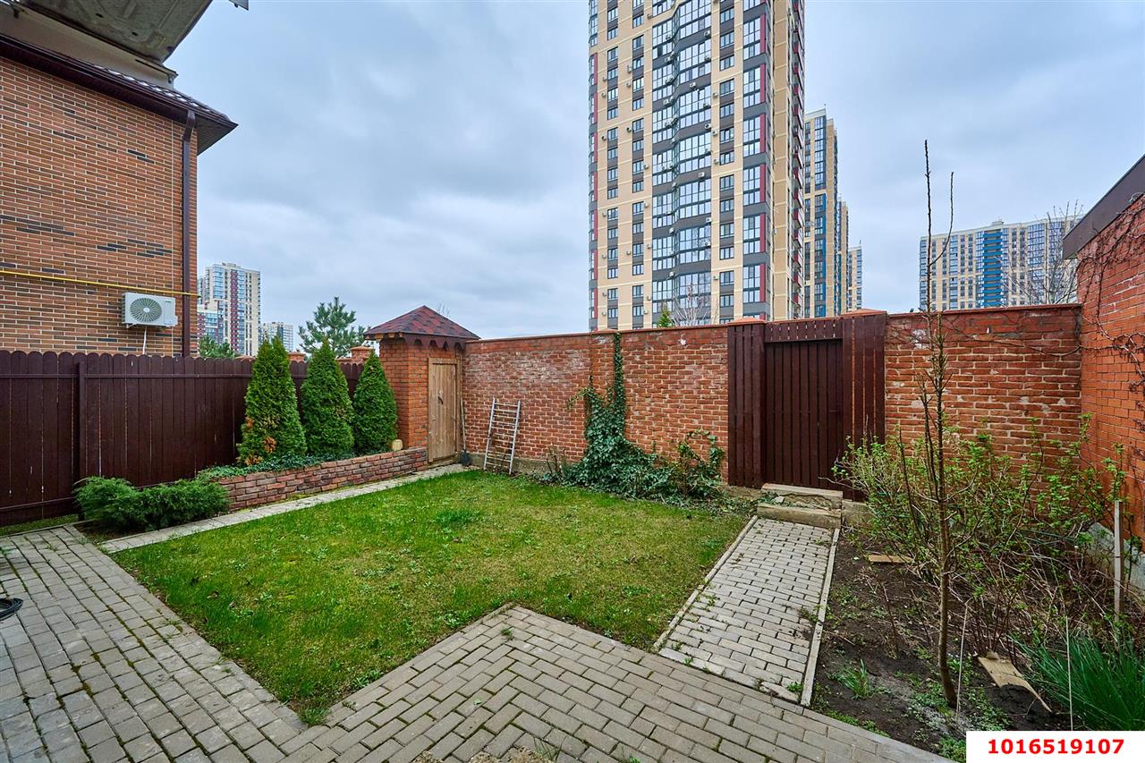 Фото №35: Дом 128 м² + 2.3 сот. - Краснодарский, Прикубанский внутригородской округ, мкр. КП Бавария, ул. Апшеронская, 3
