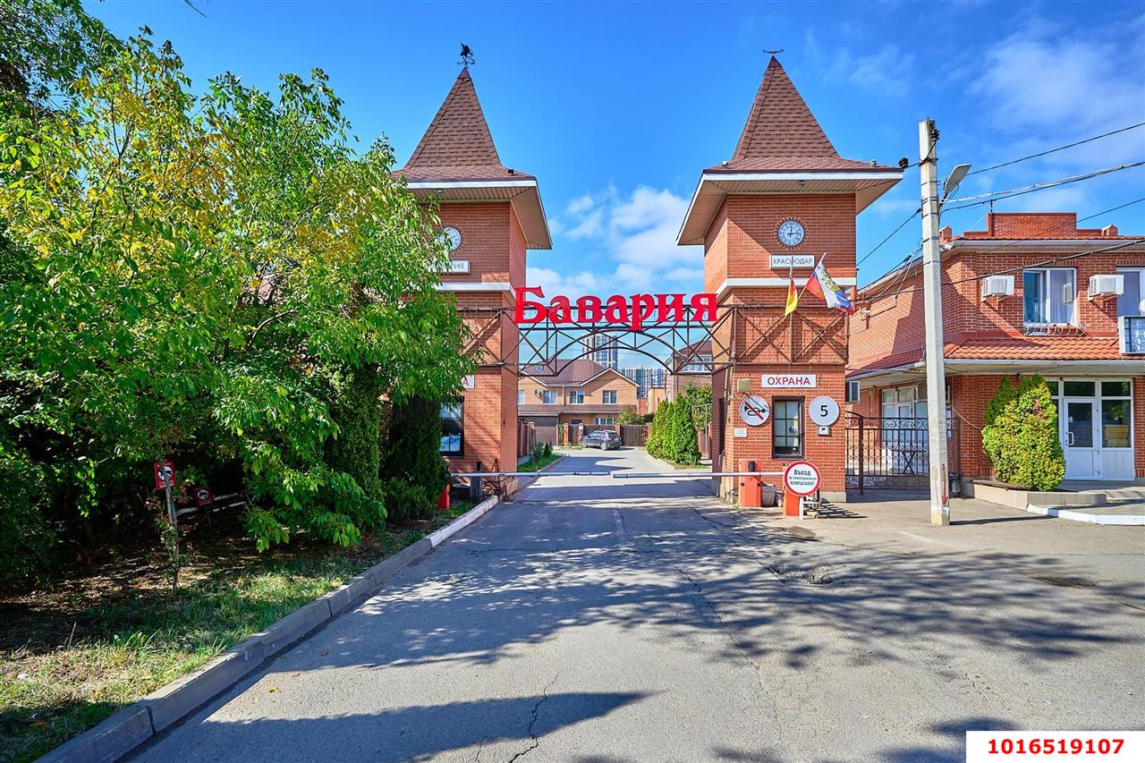 Фото №3: Дом 128 м² + 2.3 сот. - Краснодарский, Прикубанский внутригородской округ, мкр. КП Бавария, ул. Апшеронская, 3