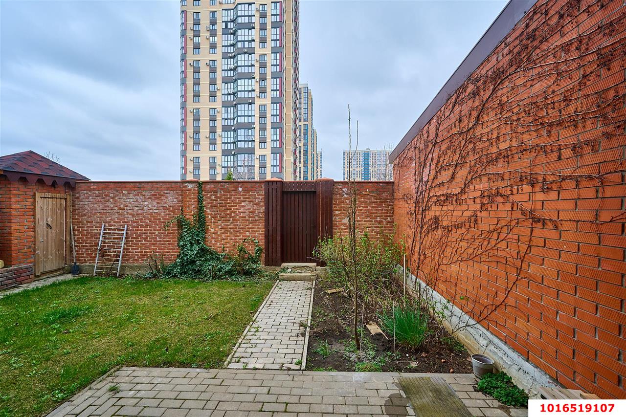 Фото №36: Дом 128 м² + 2.3 сот. - Краснодарский, Прикубанский внутригородской округ, мкр. КП Бавария, ул. Апшеронская, 3