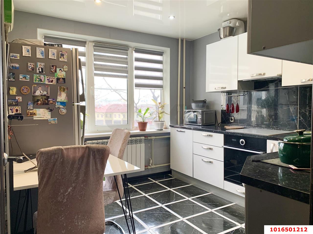 Фото №1: 3-комнатная квартира 75 м² - Краснодар, Прикубанский внутригородской округ, мкр. Восточно-Кругликовский, ул. Героя А.А. Аверкиева, 14