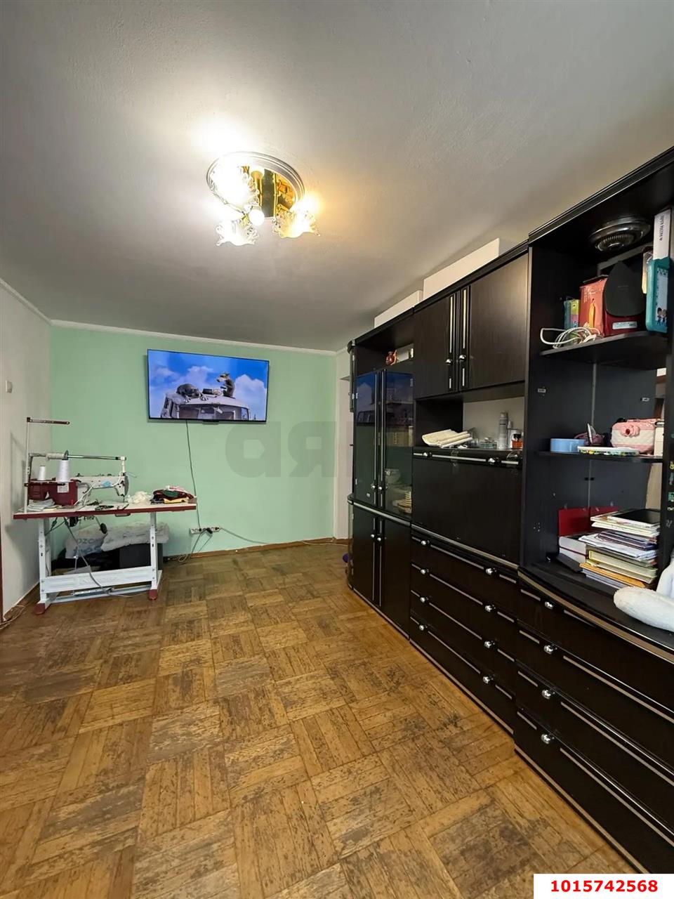 Фото №2: 3-комнатная квартира <span class="whitespace-nowrap">61 м²</span>, <span class="whitespace-nowrap">1/5 эт.</span> - Краснодар, Центральный внутригородской округ, мкр. Черёмушки, ул. Ставропольская, 264
