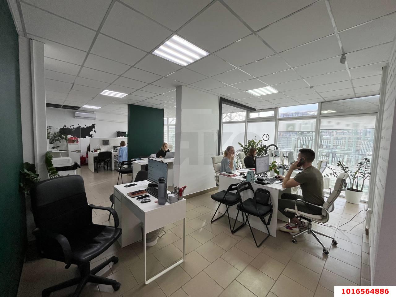Фото №8: Торговое помещение 108 м² - Краснодар, Прикубанский внутригородской округ, Россинского, мкр. жилой комплекс Инсити, ул. Командорская, 5/1