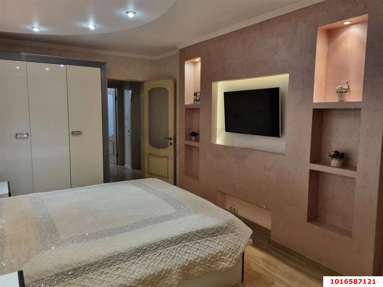 Фото №9: 3-комнатная квартира 82 м² - Краснодар, Прикубанский внутригородской округ, мкр. Юбилейный, ул. имени Калинина, 13к63