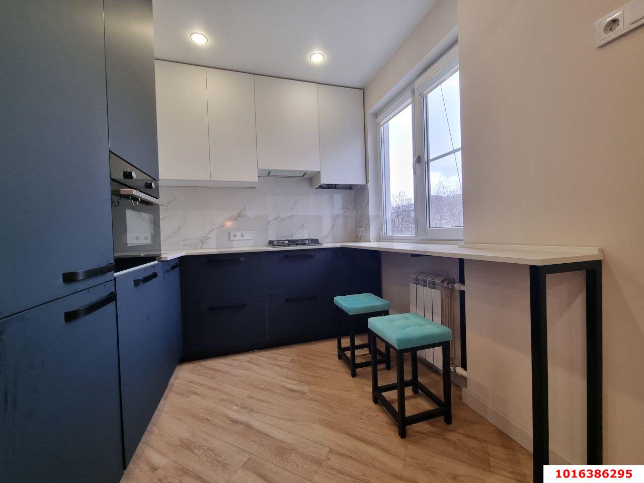 Фото №3: 3-комнатная квартира 63 м² - Краснодар, Карасунский внутригородской округ, Центральный внутригородской округ, мкр. Черёмушки, ул. Селезнёва, 92