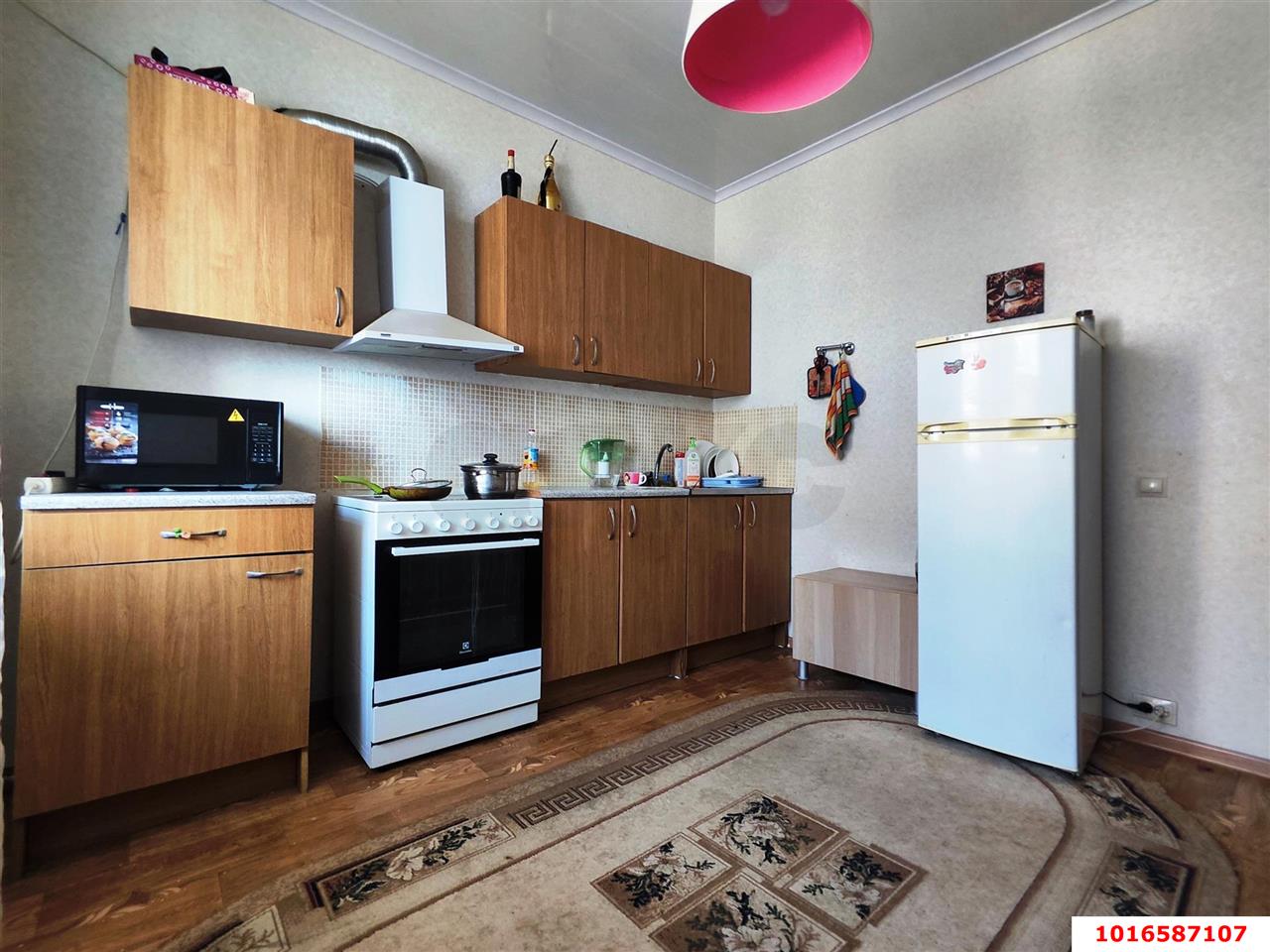 Фото №1: 1-комнатная квартира 45 м² - Краснодар, Прикубанский внутригородской округ, мкр. Сады Калинина, ул. Семёновская, 39