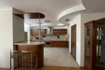 Фото №2: 5+-комнатная квартира 200 м² - Краснодар, мкр. Фестивальный, ул. Атарбекова, 5