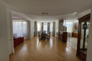 Фото №3: 5+-комнатная квартира 200 м² - Краснодар, мкр. Фестивальный, ул. Атарбекова, 5