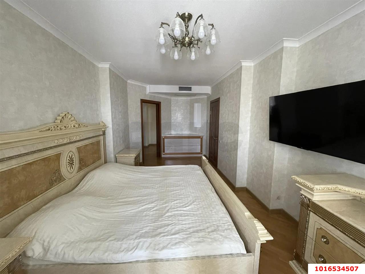 Фото №8: 5+-комнатная квартира 200 м² - Краснодар, Прикубанский внутригородской округ, Отделение № 1 совхоза Солнечный, мкр. Фестивальный, ул. Атарбекова, 5