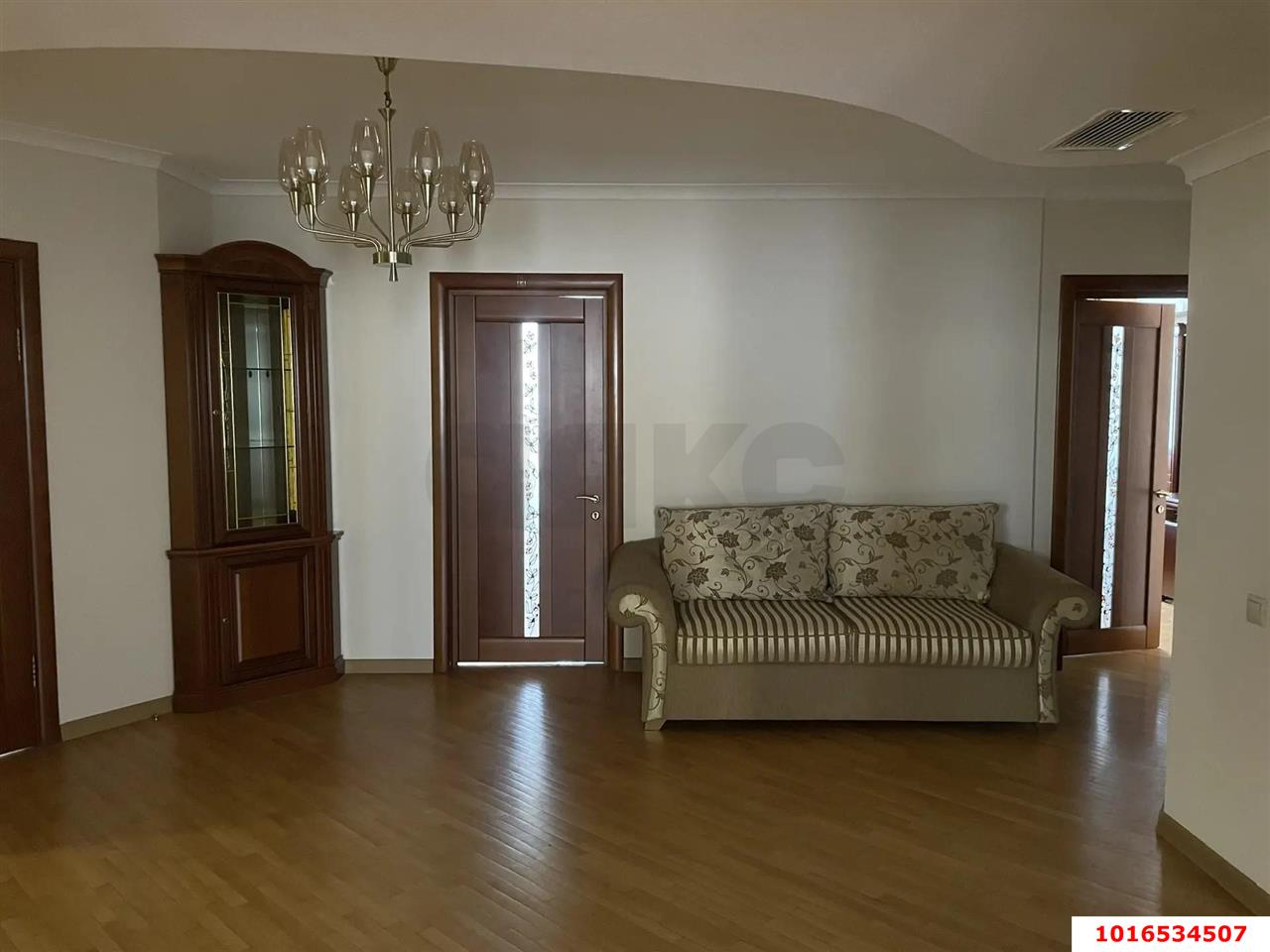 Фото №1: 5+-комнатная квартира 200 м² - Краснодар, Прикубанский внутригородской округ, Отделение № 1 совхоза Солнечный, мкр. Фестивальный, ул. Атарбекова, 5