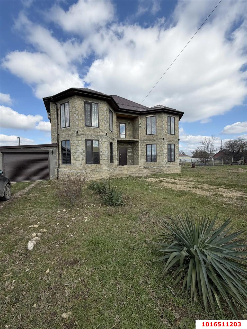 Фото №3: Дом 473 м² + 13 сот. - Адагум, ул. Есенина, 3