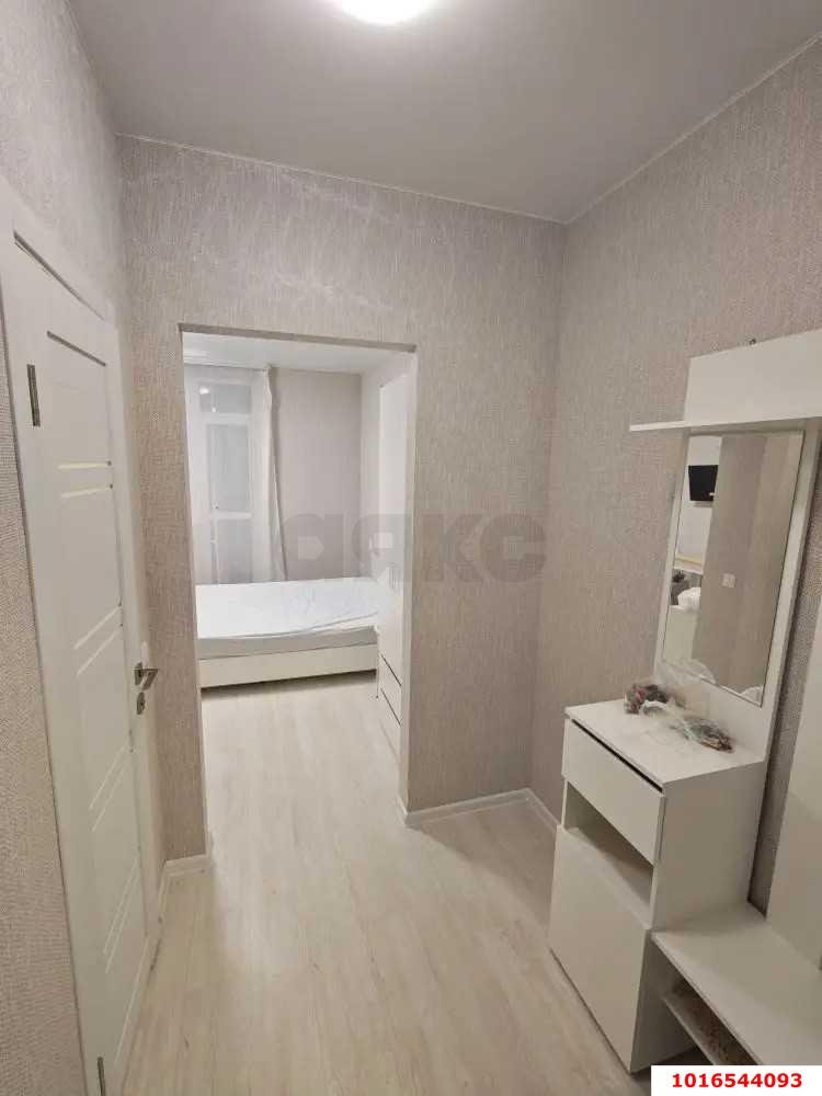 Фото №10: Студия 26 м² - Краснодар, Прикубанский внутригородской округ, мкр. жилой комплекс Зелёный театр, ул. Западный Обход, 39/1к6