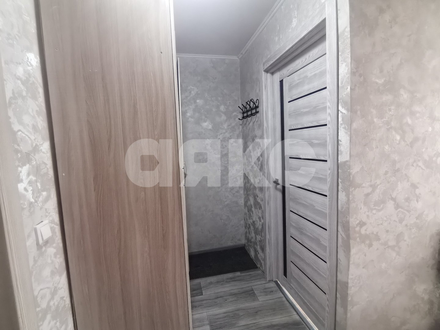 Фото №10: 1-комнатная квартира 35 м² - Нижнекамск, мкр. 25-й, ул. Баки Урманче, 20