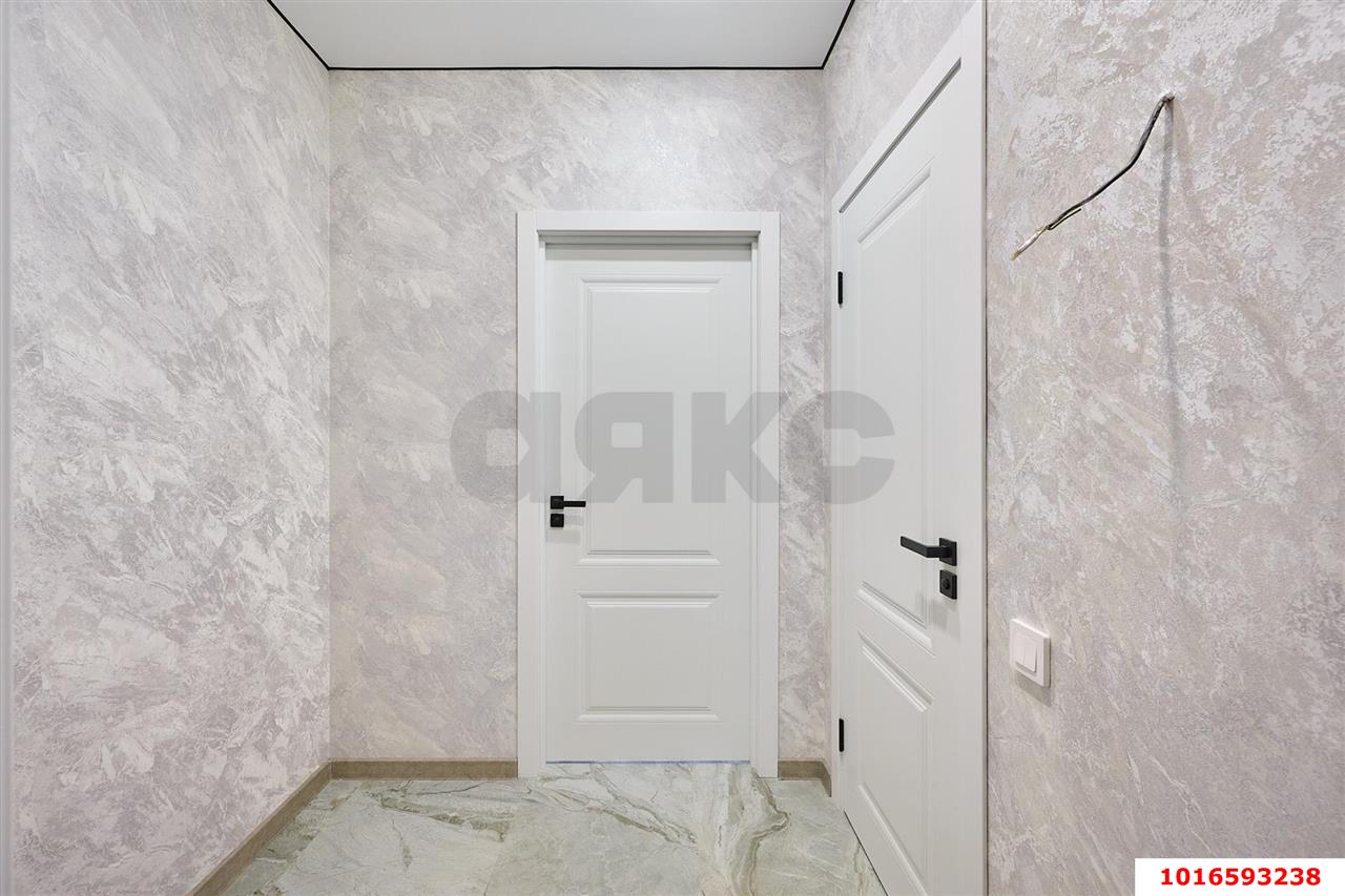Фото №11: Студия <span class="whitespace-nowrap">21 м²</span>, <span class="whitespace-nowrap">9/23 эт.</span> - Краснодар, Карасунский внутригородской округ, Камвольно-суконный Комбинат, мкр. ЖК Урал, ул. Уральская, 87/7