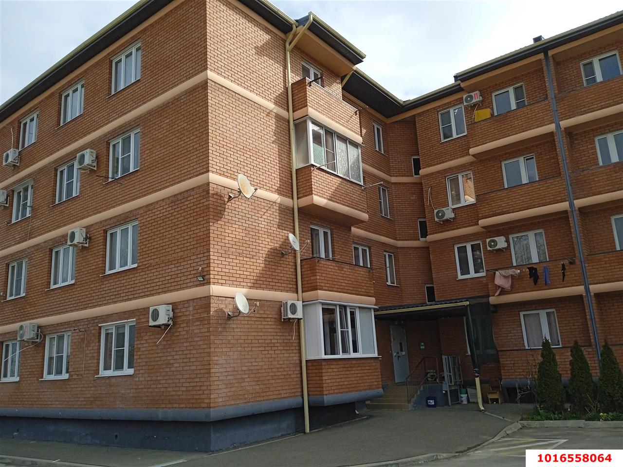 Фото №17: 3-комнатная квартира 64 м² - Черноморский, ул. Суворова, 3