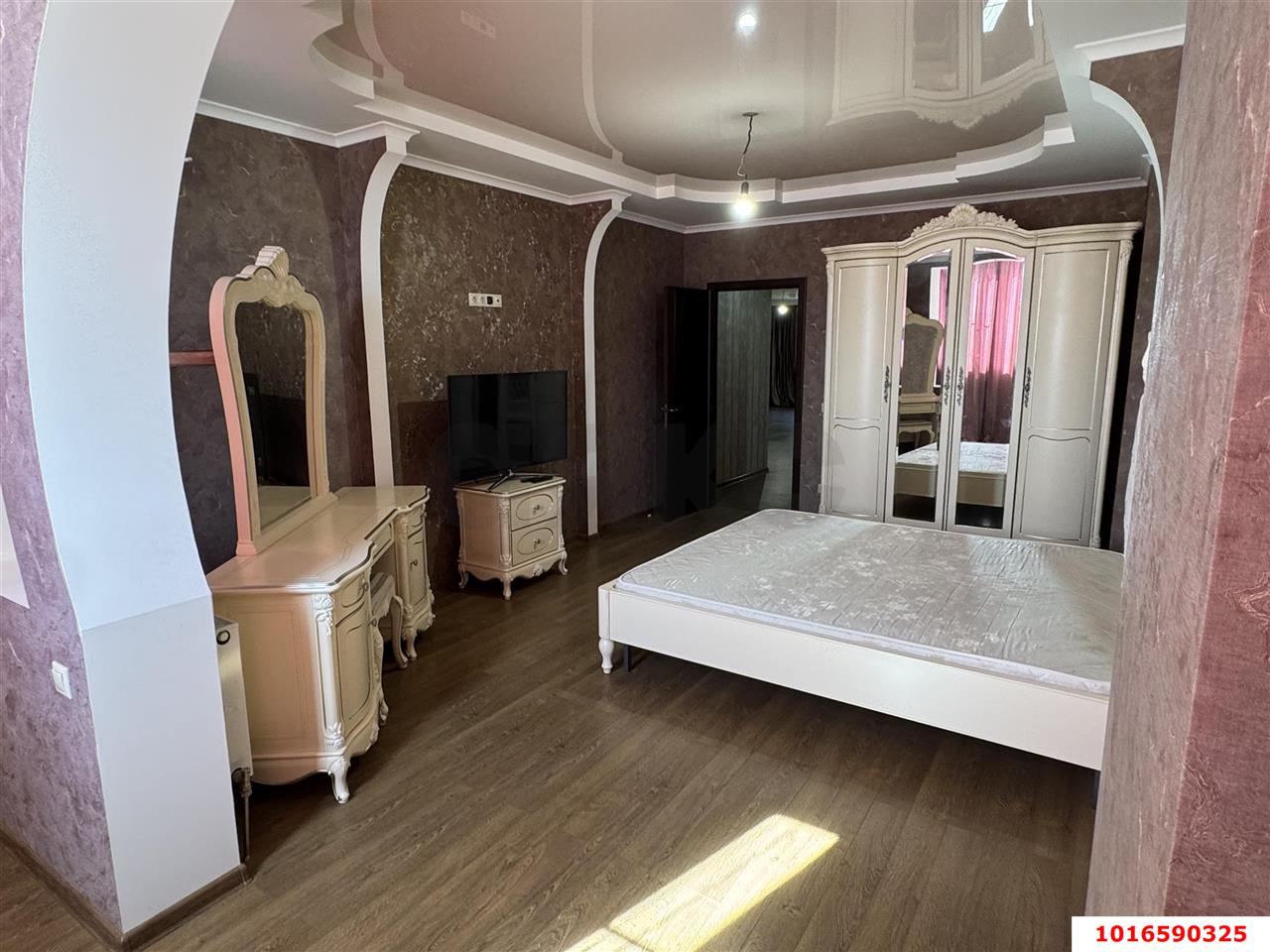 Фото №7: 2-комнатная квартира 92 м² - Краснодар, Кожзавод, мкр. Западный внутригородской округ, ул. Кожевенная, 28