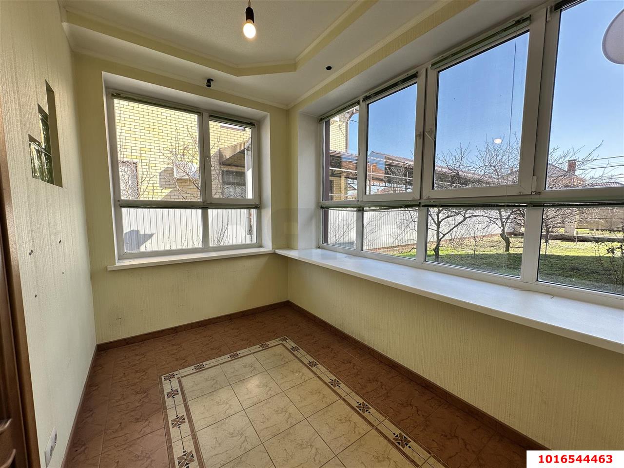 Фото №4: Дом 229 м² + 10 сот. - Краснодар, Прикубанский внутригородской округ, Калинино, мкр. Завод Радиоизмерительных Приборов, ул. имени Атамана Антона Головатого, 2/8