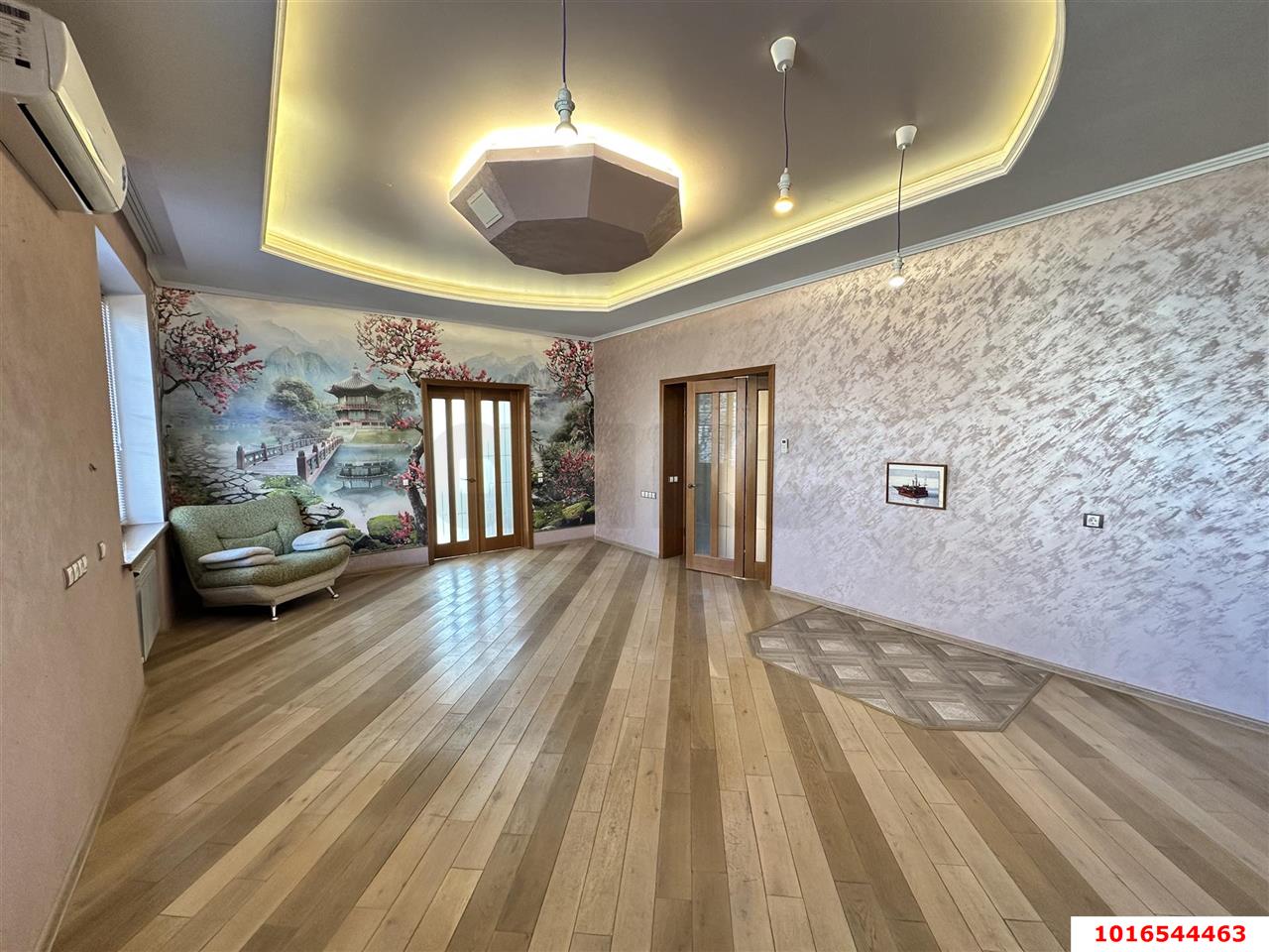 Фото №2: Дом 229 м² + 10 сот. - Краснодар, Прикубанский внутригородской округ, Калинино, мкр. Завод Радиоизмерительных Приборов, ул. имени Атамана Антона Головатого, 2/8