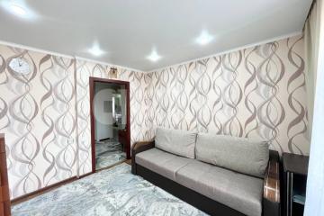 Фото №3: 3-комнатная квартира 55 м² - Нижнекамск, мкр. 20-й, ул. Бызова, 1