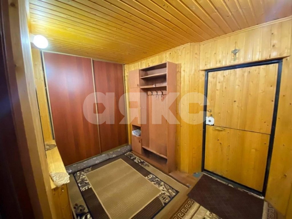 Фото №19: 3-комнатная квартира 55 м² - Нижнекамск, мкр. 20-й, ул. Бызова, 1