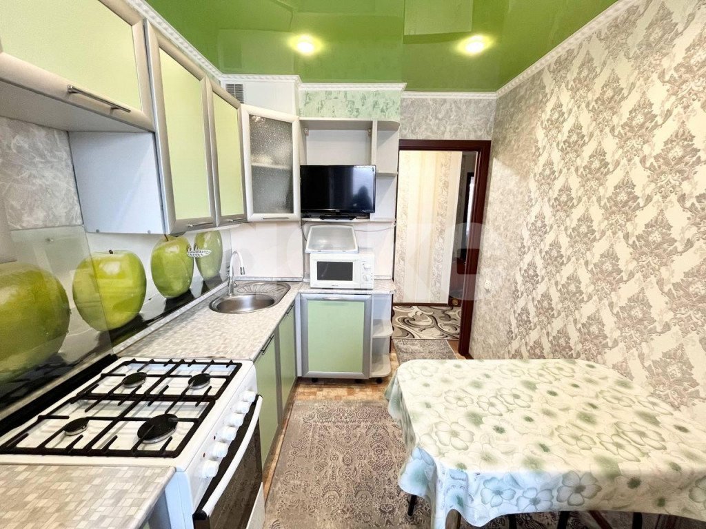 Фото №12: 3-комнатная квартира 55 м² - Нижнекамск, мкр. 20-й, ул. Бызова, 1