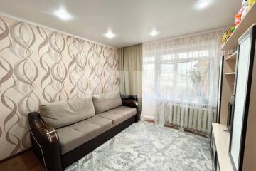 Фото №2: 3-комнатная квартира 55 м² - Нижнекамск, мкр. 20-й, ул. Бызова, 1