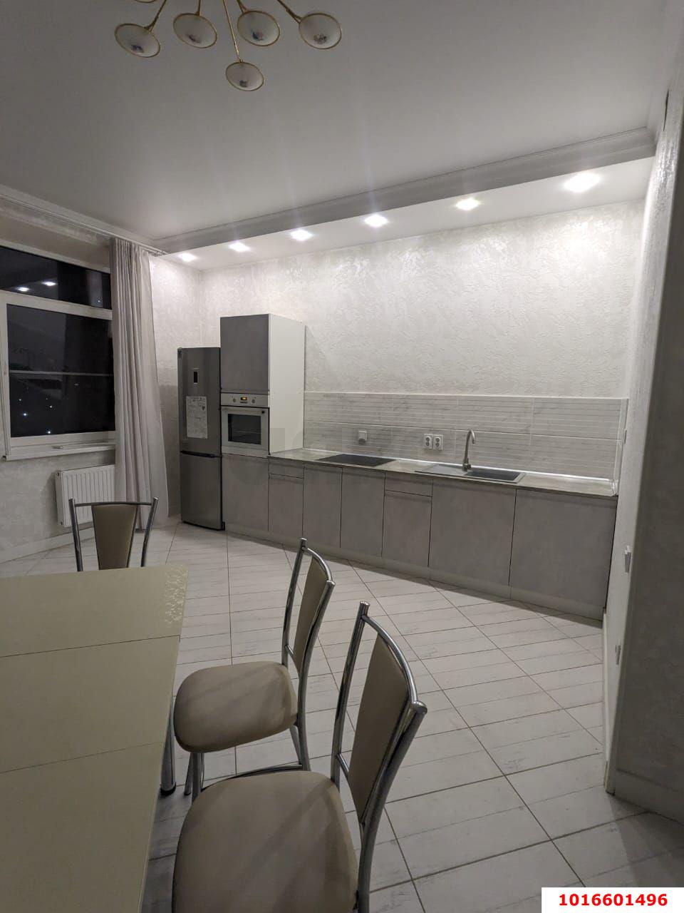 Фото №3: 2-комнатная квартира 75 м² - Краснодар, Центральный внутригородской округ, жилой комплекс Каскад, мкр. Центральный, ул. Леваневского, 187