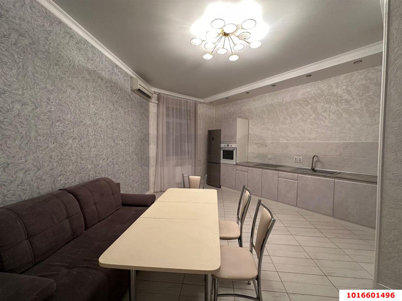 Фото №2: 2-комнатная квартира 75 м² - Краснодар, Центральный внутригородской округ, жилой комплекс Каскад, мкр. Центральный, ул. Леваневского, 187