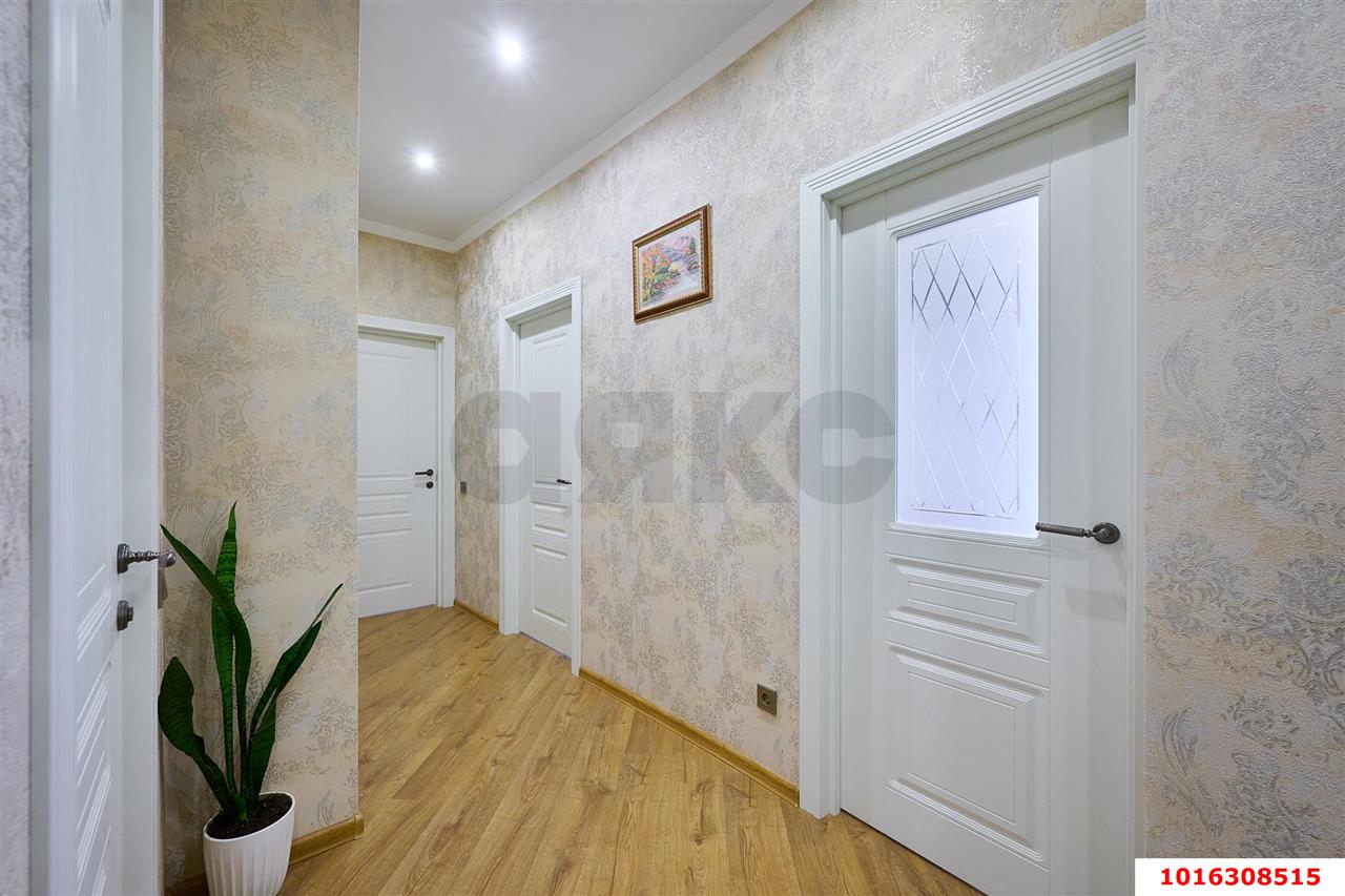 Фото №11: 2-комнатная квартира 51 м² - Краснодар, Центральный внутригородской округ, Черёмушки, мкр. жилой комплекс Фонтаны, ул. Старокубанская, 2/23к2