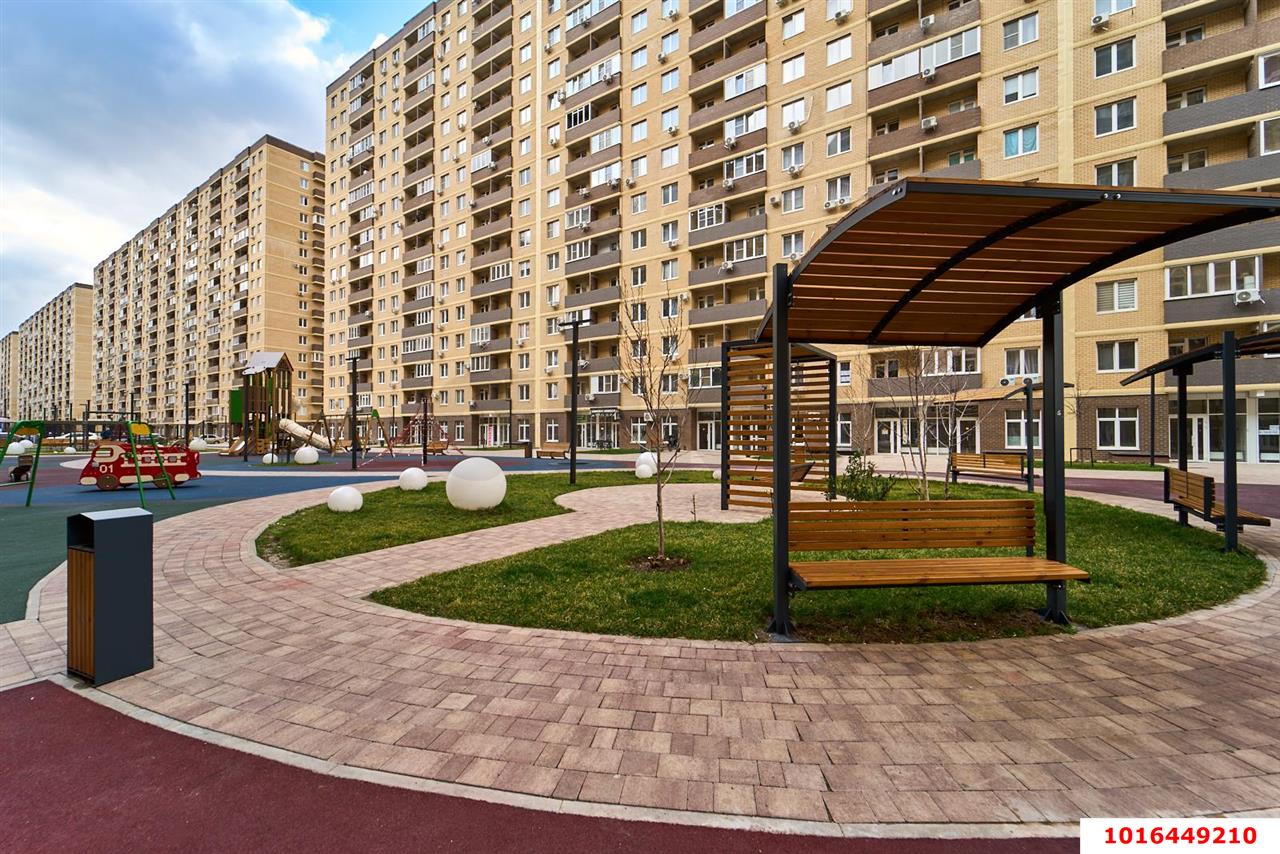 Фото №1: 3-комнатная квартира 66 м² - Краснодар, Прикубанский внутригородской округ, мкр. жилой комплекс Дыхание, ул. Лётчика Позднякова, 2к23