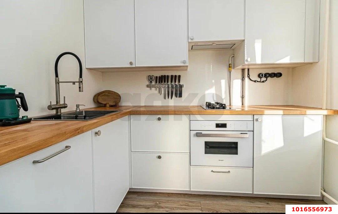 Фото №2: 1-комнатная квартира 35 м² - Краснодар, ул. 1 Мая, 228