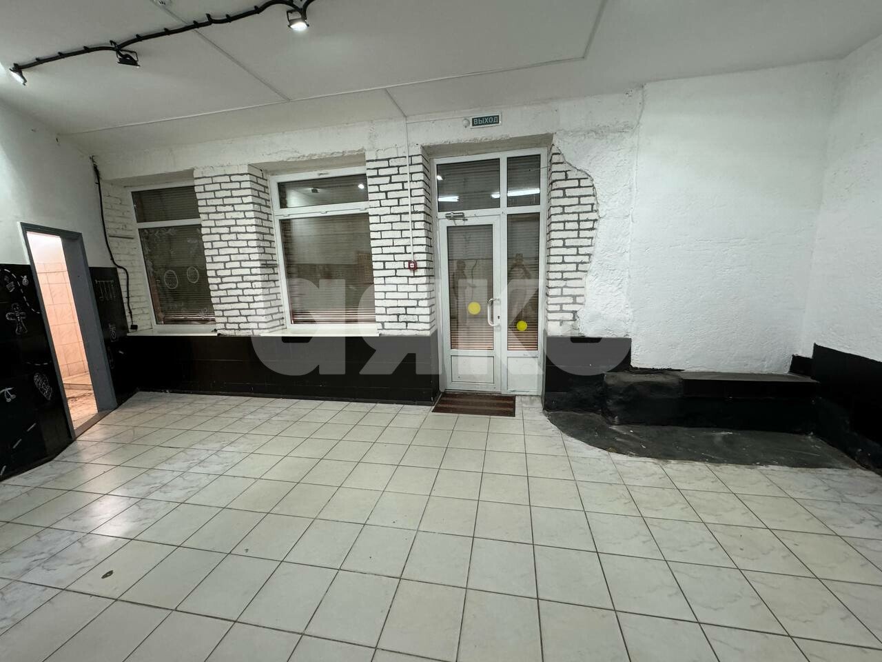 Фото №9: Коммерция 69 м², 1/1 эт. - Кореновск, мкр. 1-й квартал, пер. Эстрадный, 4