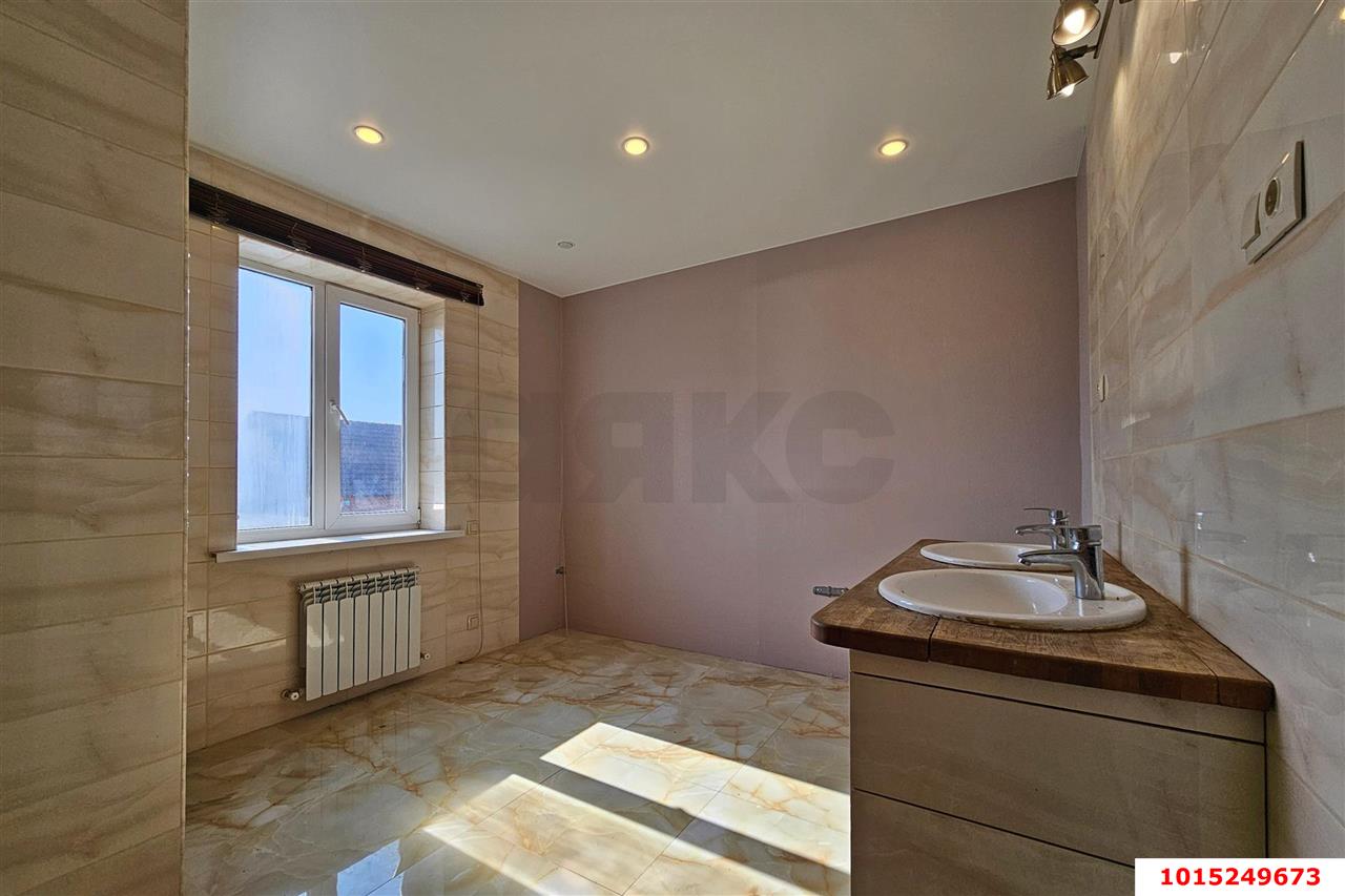 Фото №10: Дом 200 м² + 6 сот. - Краснодар, Прикубанский внутригородской округ, Микрохирургии глаза, мкр. СНТ № 1, ул. Абрикосовая, 564