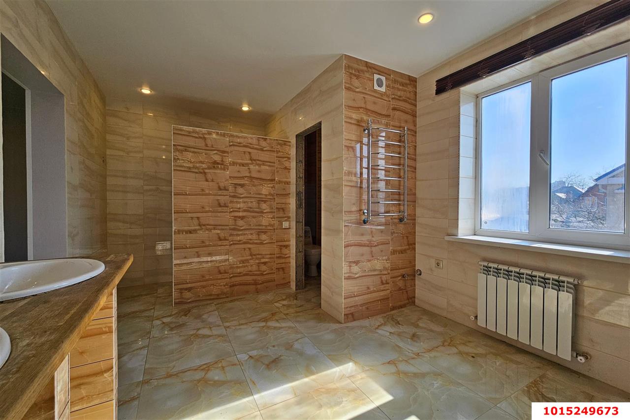 Фото №11: Дом 200 м² + 6 сот. - Краснодар, Прикубанский внутригородской округ, Микрохирургии глаза, мкр. СНТ № 1, ул. Абрикосовая, 564