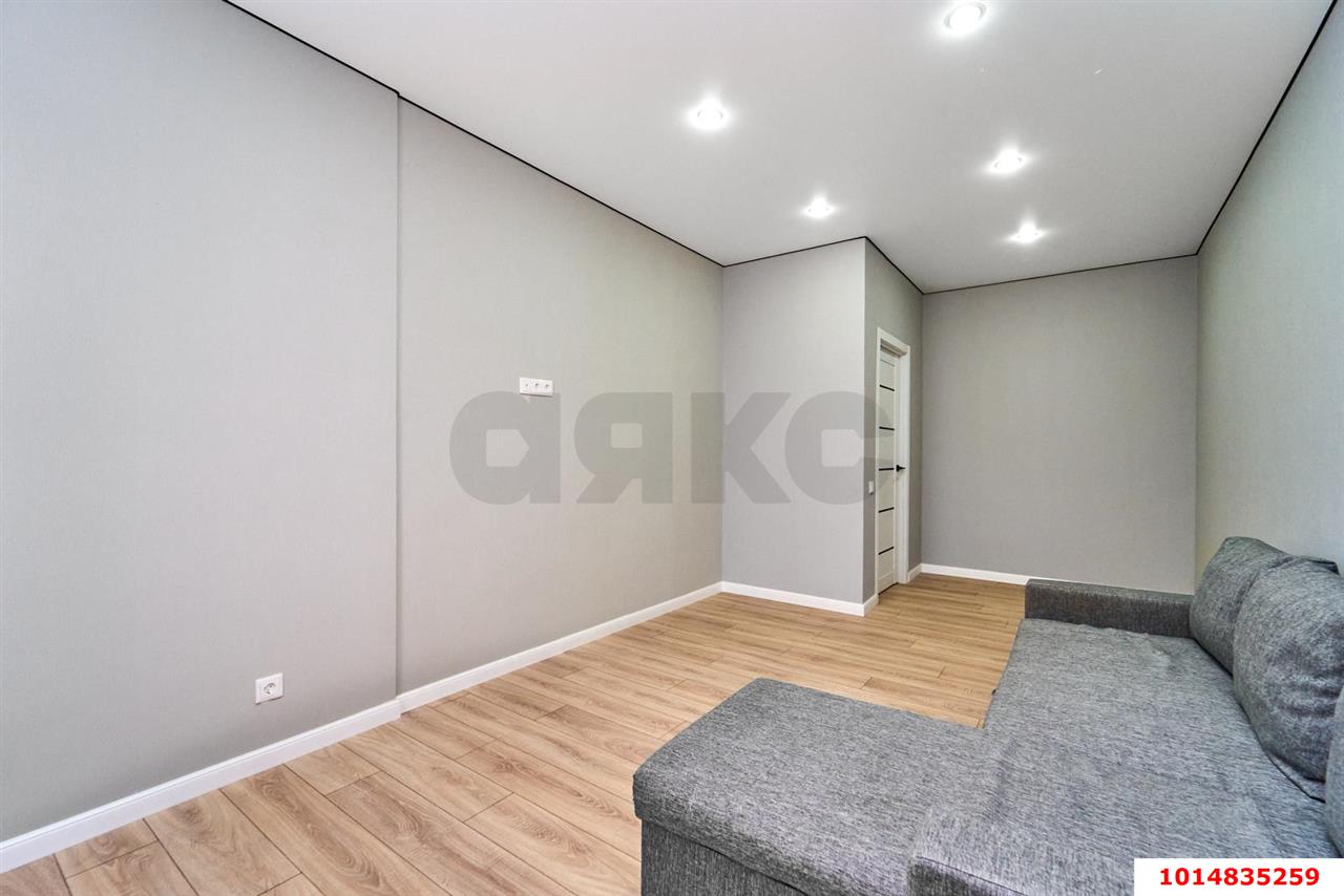 Фото №8: 1-комнатная квартира <span class="whitespace-nowrap">38 м²</span>, <span class="whitespace-nowrap">1/16 эт.</span> - Краснодар, Прикубанский внутригородской округ, мкр. Горхутор, ул. имени Дзержинского, 110А