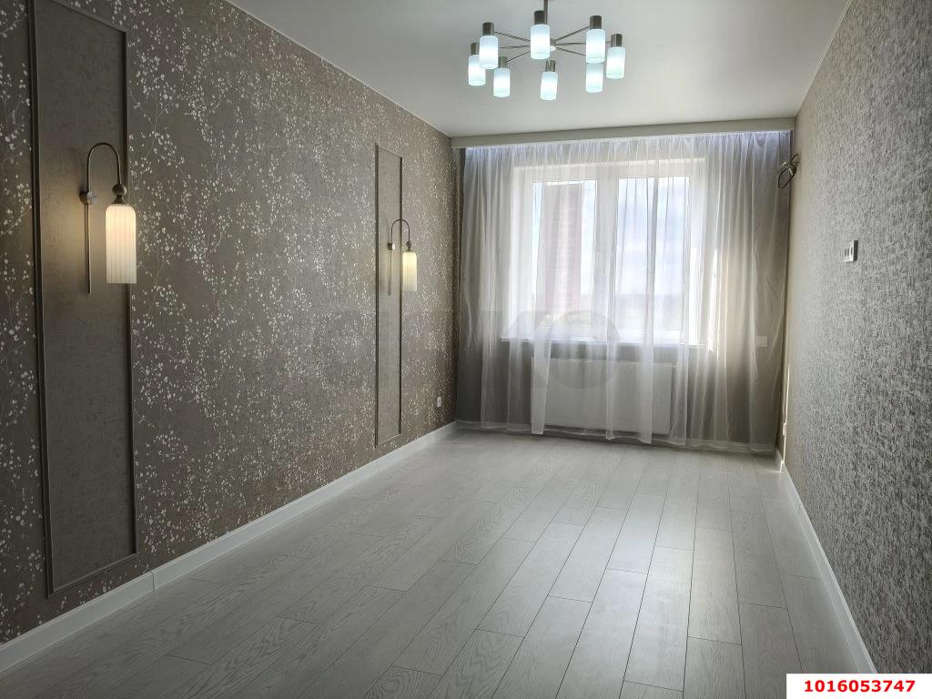 Фото №1: 1-комнатная квартира 38 м² - Краснодар, Прикубанский внутригородской округ, мкр. Молодёжный