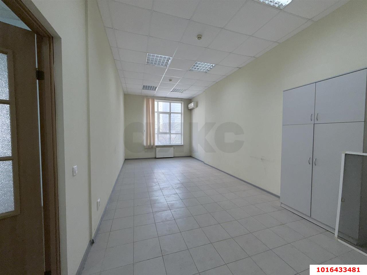 Фото №7: Коммерция 70 м² - Краснодар, Западный внутригородской округ, жилой комплекс Новый Город, мкр. Юбилейный, б-р Клары Лучко, 8