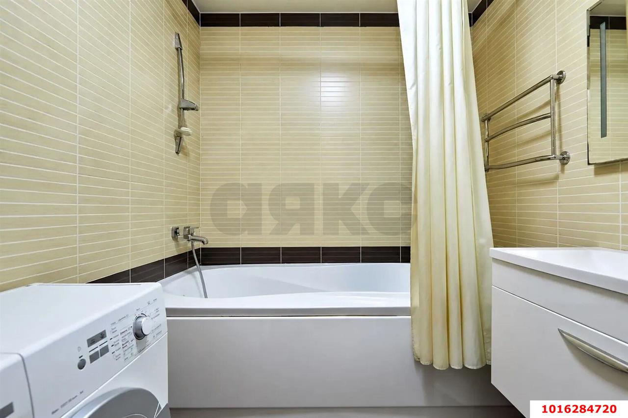 Фото №8: 2-комнатная квартира <span class="whitespace-nowrap">78 м²</span>, <span class="whitespace-nowrap">1/18 эт.</span> - Краснодар, Центральный внутригородской округ, Черёмушки, мкр. ЖК Черёмушки, ул. Кубанская, 47