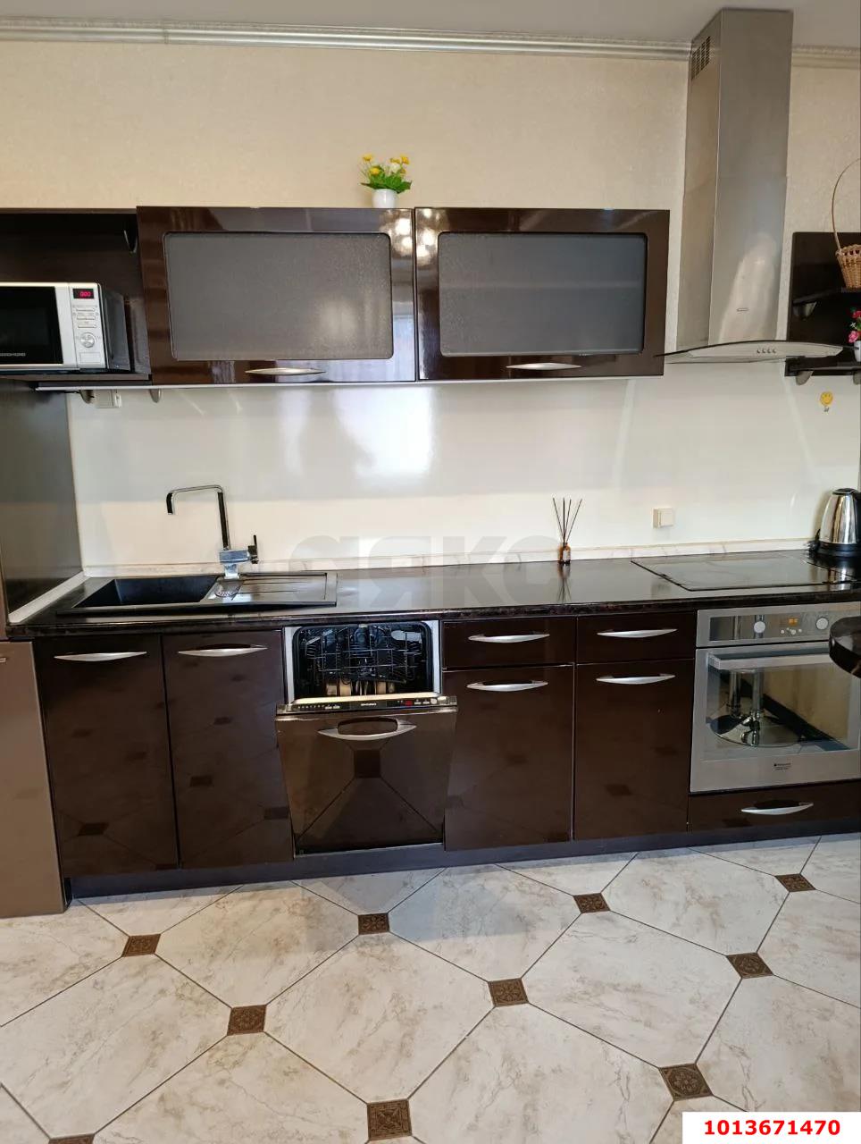 Фото №2: 3-комнатная квартира 90 м² - Краснодар, Прикубанский внутригородской округ, мкр. Музыкальный, ул. Агрохимическая, 90