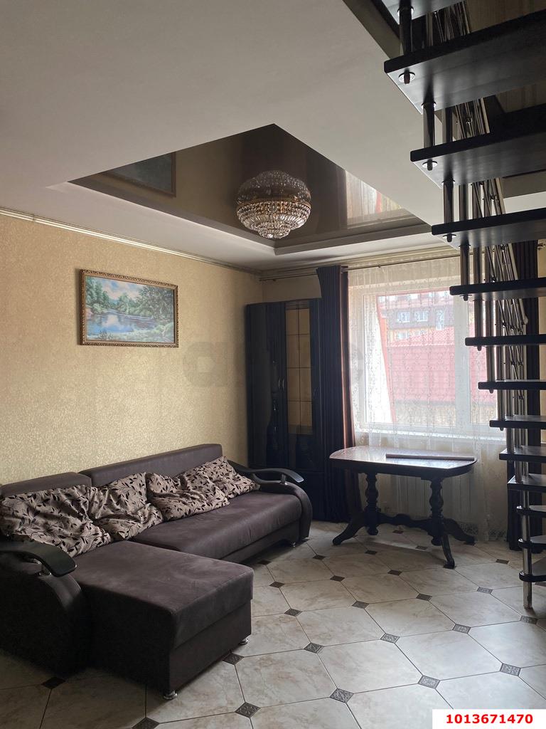 Фото №1: 3-комнатная квартира 90 м² - Краснодар, Прикубанский внутригородской округ, мкр. Музыкальный, ул. Агрохимическая, 90