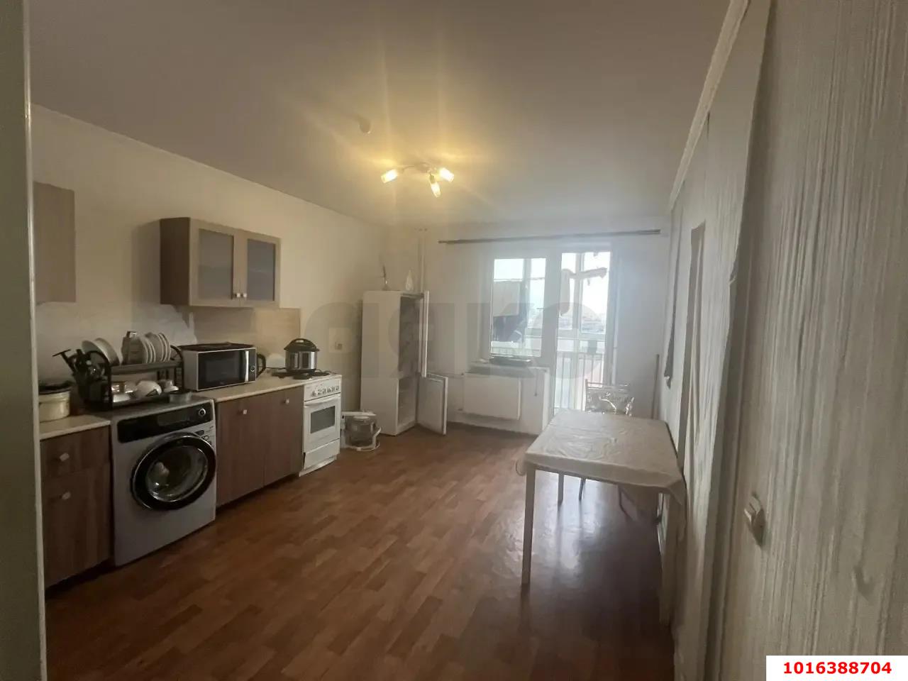 Фото №3: 3-комнатная квартира 90 м² - Краснодар, Московский, мкр. Прикубанский внутригородской округ, ул. имени Николая Семеновича Котлярова, 21