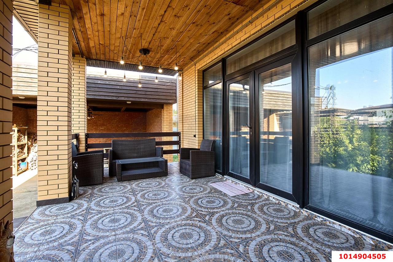 Фото №11: Дом 242 м² + 6.6 сот. - Краснодар, Прикубанский внутригородской округ, Калинино, мкр. Завод Радиоизмерительных Приборов, ул. Пластуновская, 1