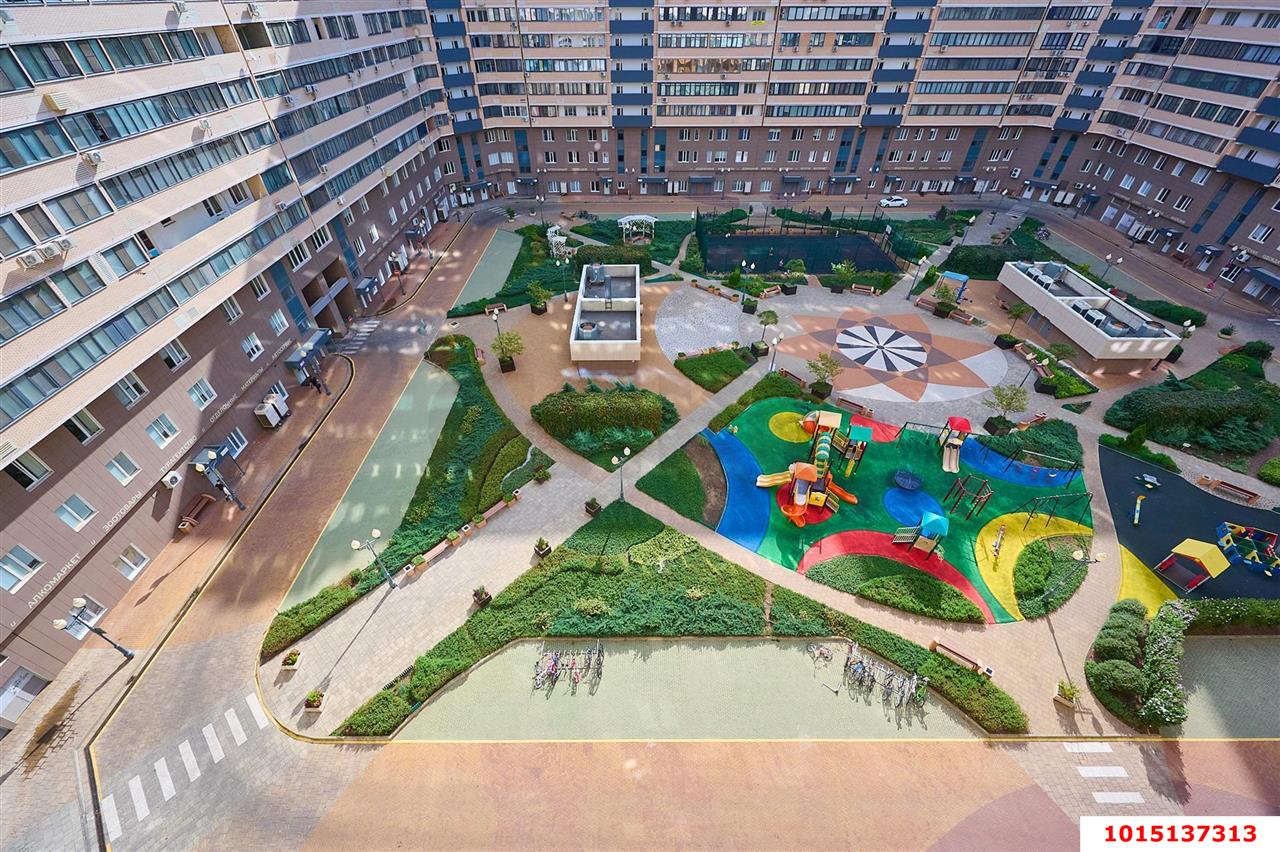 Фото №2: 3-комнатная квартира 100 м² - Краснодар, Западный внутригородской округ, Центральный внутригородской округ, жилой комплекс Центральный, мкр. Центральный, ул. Будённого, 129