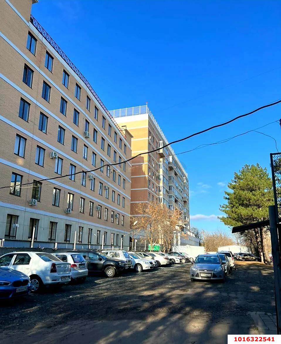 Фото №15: 3-комнатная квартира 93 м² - Краснодар, Карасунский внутригородской округ, Центральный внутригородской округ, мкр. Черёмушки, ул. Димитрова, 202