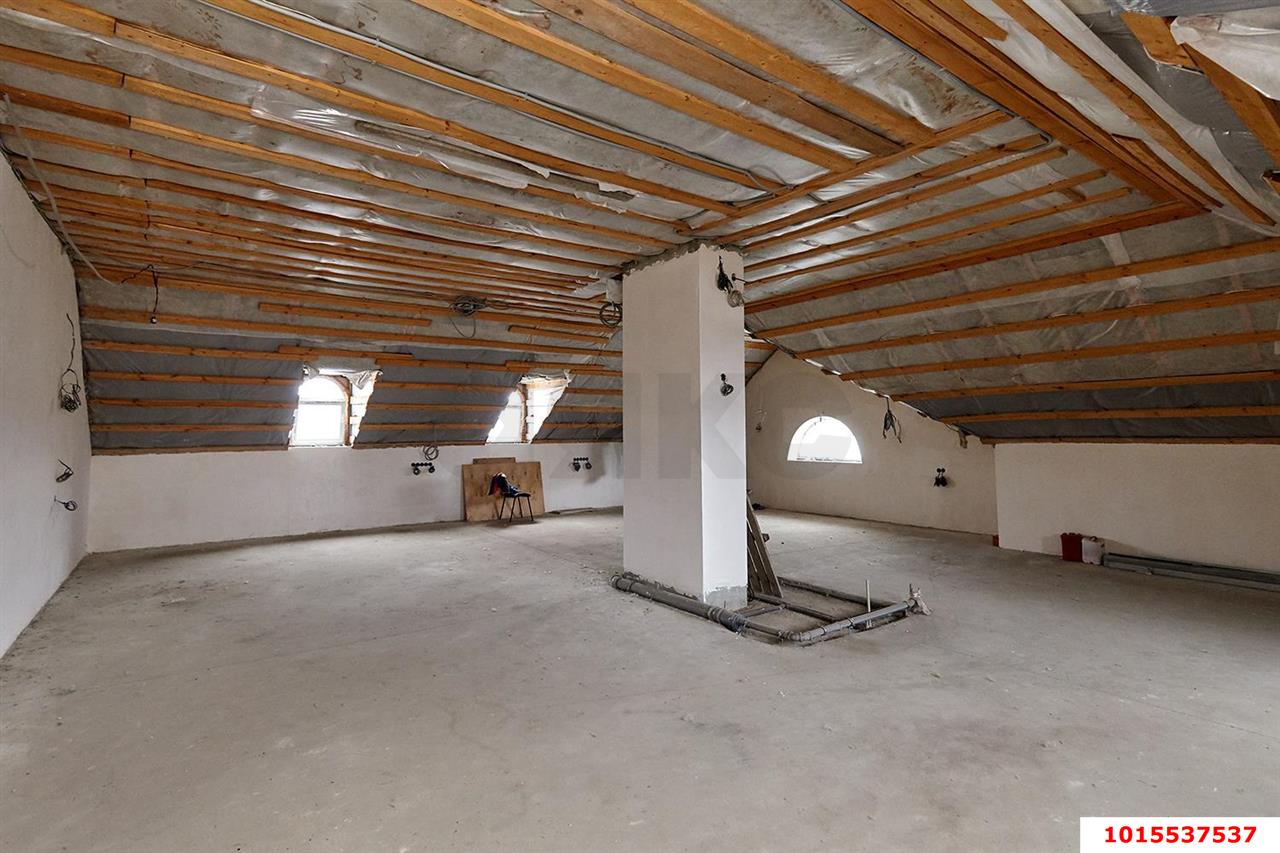 Фото №15: Дом 1250 м² + 16 сот. - Краснодар, Прикубанский внутригородской округ, мкр. Сады Калинина, ул. Возрождения, 19