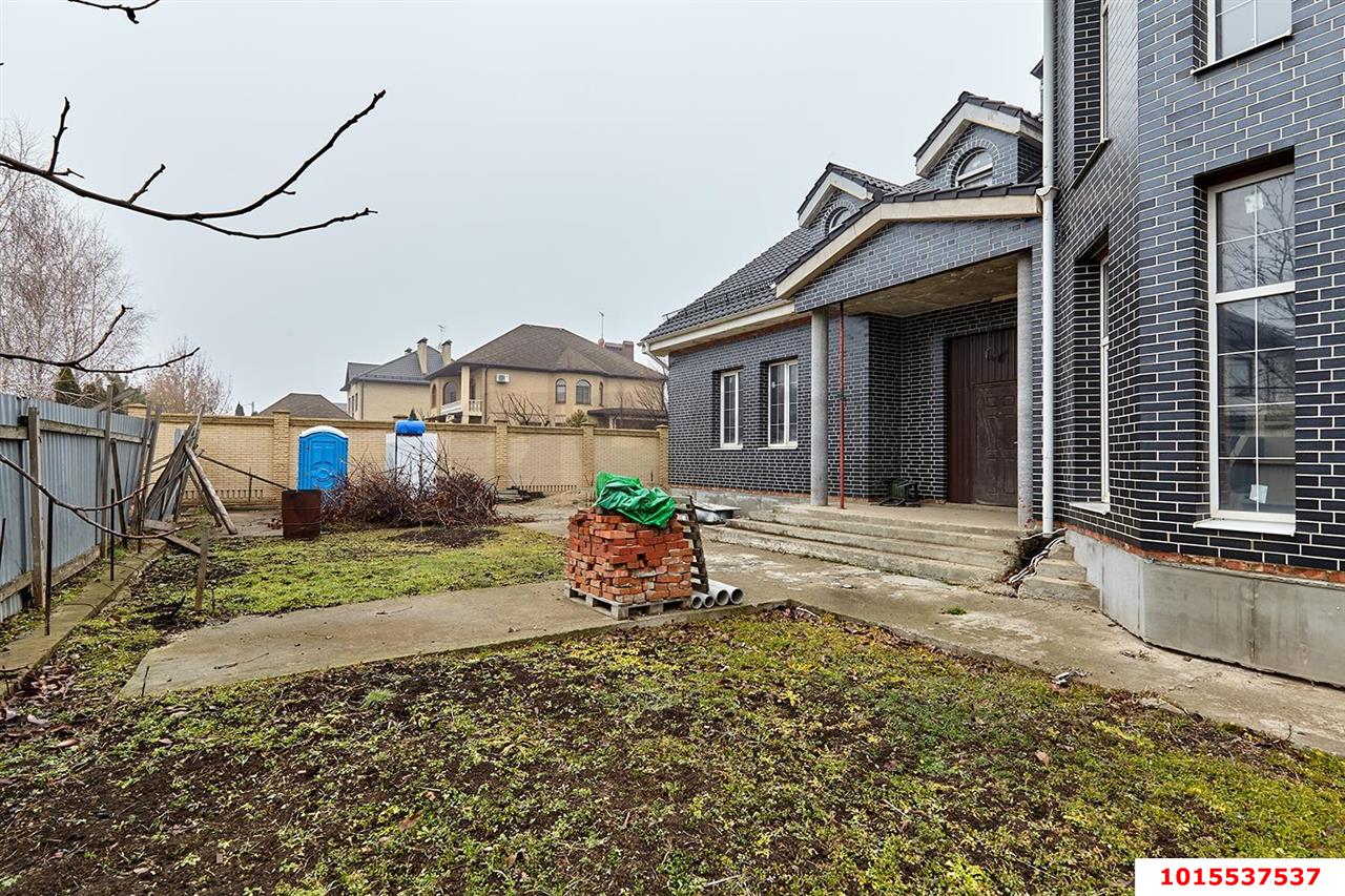 Фото №7: Дом 1250 м² + 16 сот. - Краснодар, Прикубанский внутригородской округ, мкр. Сады Калинина, ул. Возрождения, 19